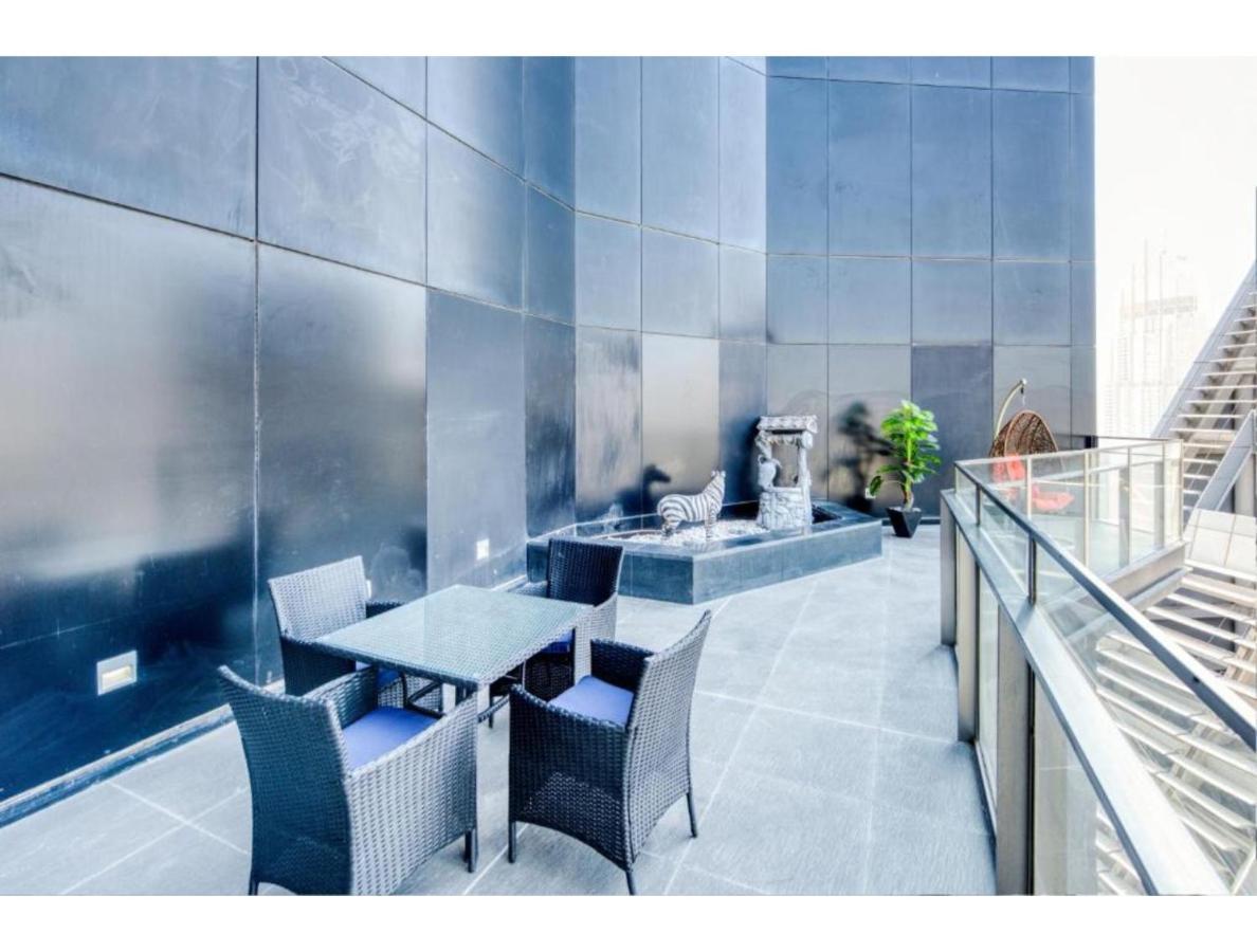 The Penthouse Near Burj Khalifa And Dubai Mall Exterior photo